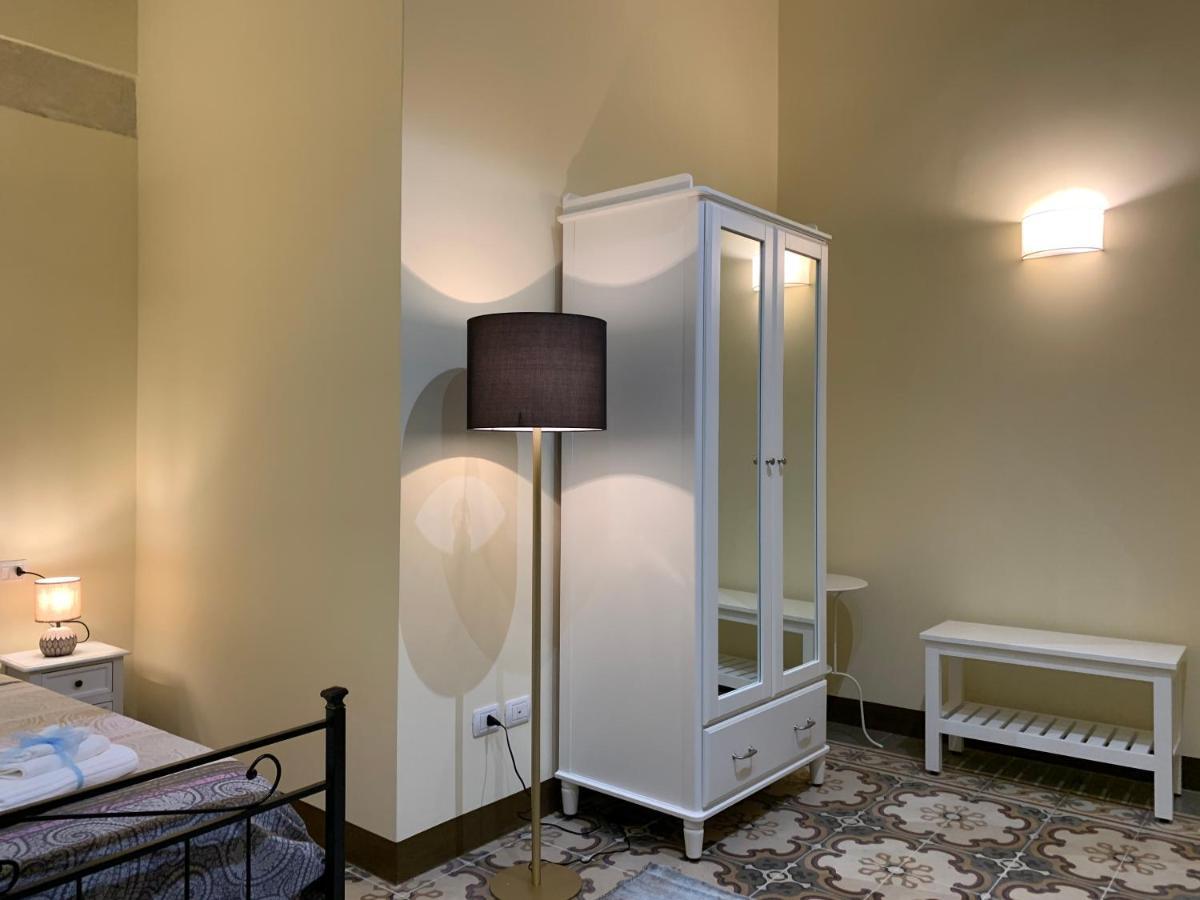 Piazza Fontana Luxury Bed & Breakfast Galatina Eksteriør bilde