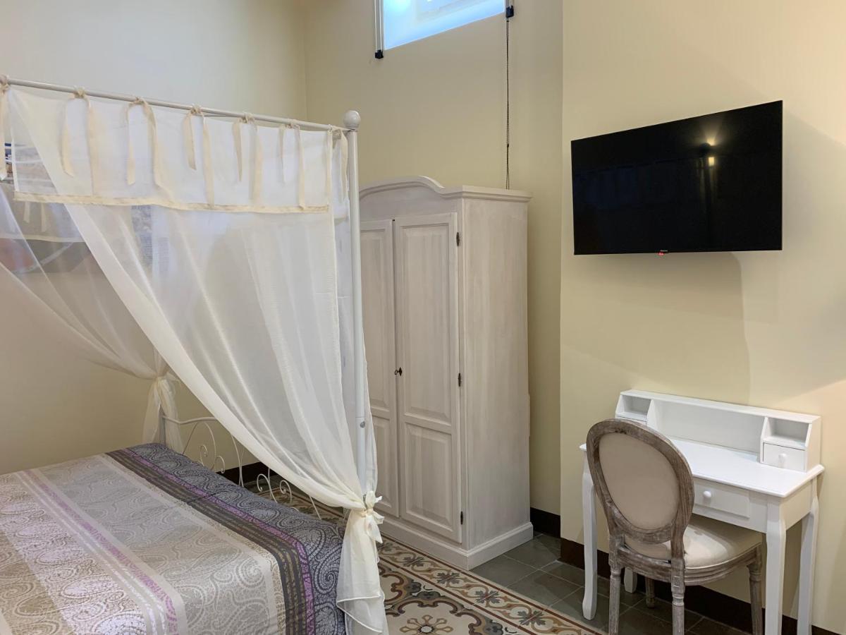 Piazza Fontana Luxury Bed & Breakfast Galatina Eksteriør bilde